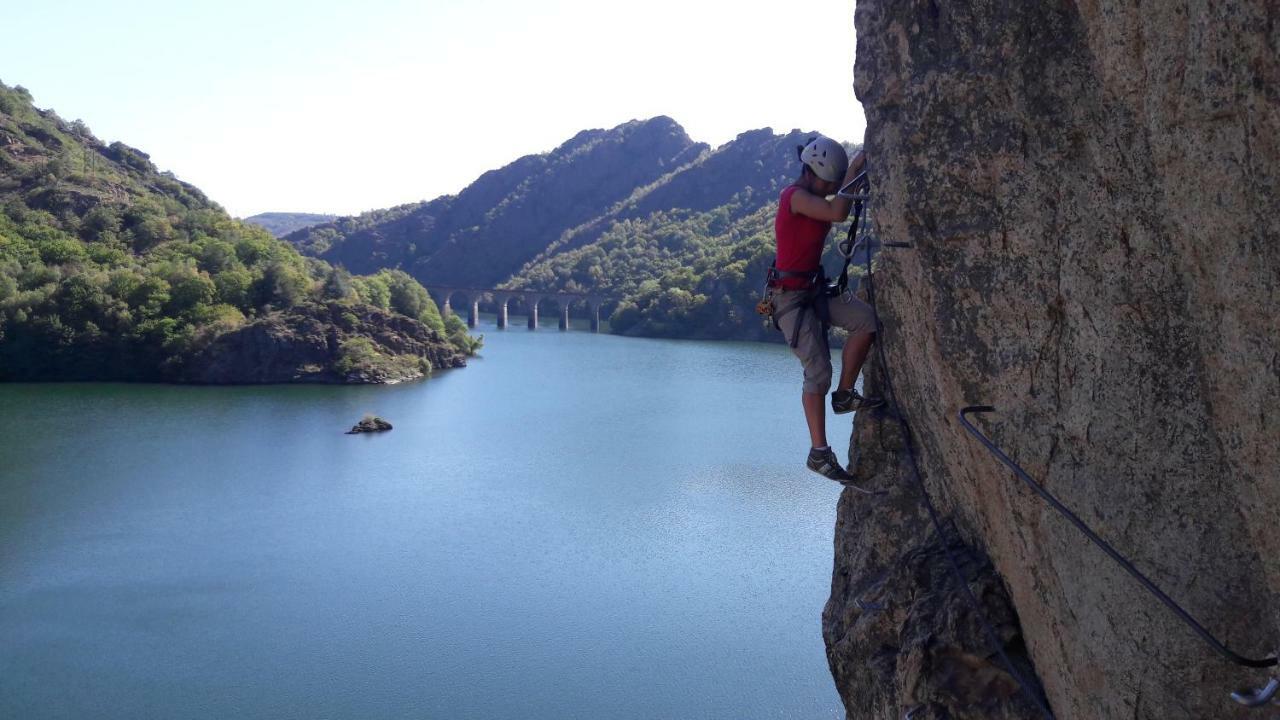 Gite De La Garde Prevencheres Exteriér fotografie